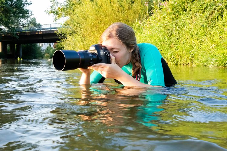 Fotografin Diana Jill Mehner Wasser,Wasserressourcen,Pflanze,Fotograf,Menschen in der Natur,Kameraobjektiv,Digital SLR,Spiegelreflexkamera,Baum,Kamera,