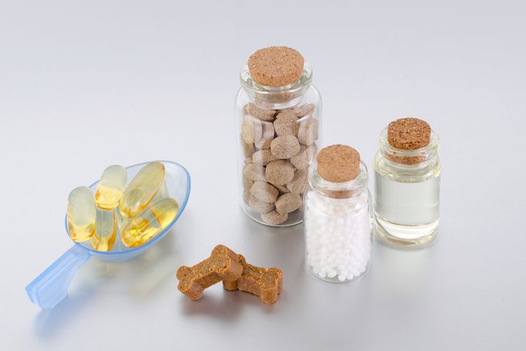 Produkt,Holz,Kreis,Schrift,Küche,Zutat,Modeaccessoire,Fingerfood,Pfirsich,Metall, Nahrugsergänzung Hund, Vitamine Hund, Öl für Hundefutter BARF