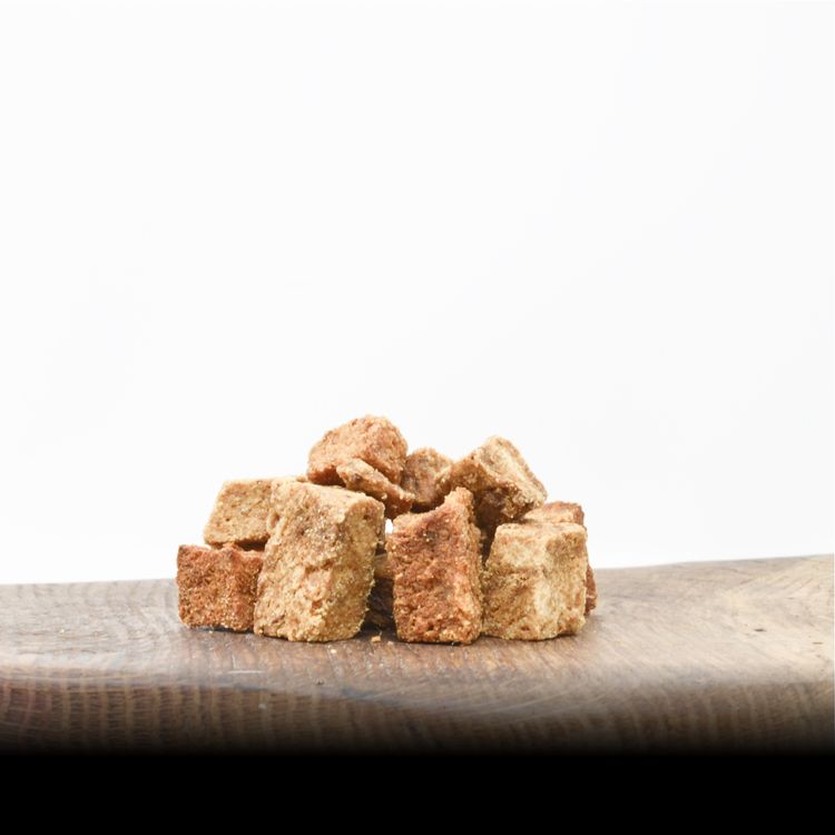Schweinebrocken Kleine Schweine Würfel für das training mit dem Hund, Hundetraining, Schweinebrocken, Schweine Leckerli, Leckerchen, natürliche Hundeleckerchen, getrocknetes Schweinefleisch, Pork Chunks