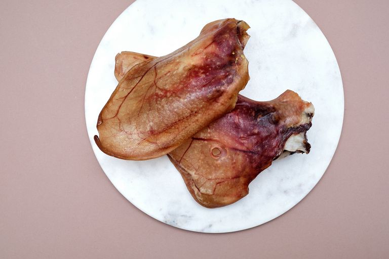 Schweineohren für Hunde - 8 Vorteile des natürlichen Kausnacks Schweineohren für Hunde - 8 Vorteile des natürlichen Kausnacks
